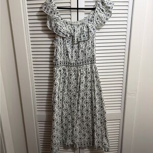 Max Studio Blue and White Patterned Dress